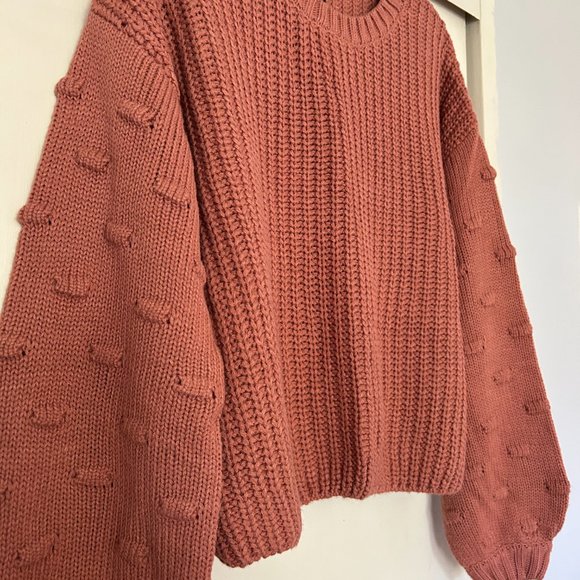 sweater - Picture 2 of 5